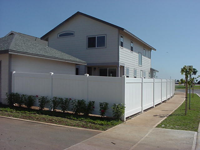 Amerifence Corporation Salina, Kansas - Vinyl Fencing, Solid Privacy (611)